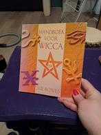 Handboek voor Wicca - Sue Bowes, Boeken, Ophalen of Verzenden, Zo goed als nieuw