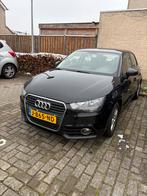 Audi A1 1.2 Tfsi 63KW SB 2012 Zwart, Auto's, Voorwielaandrijving, Stof, A1, Zwart