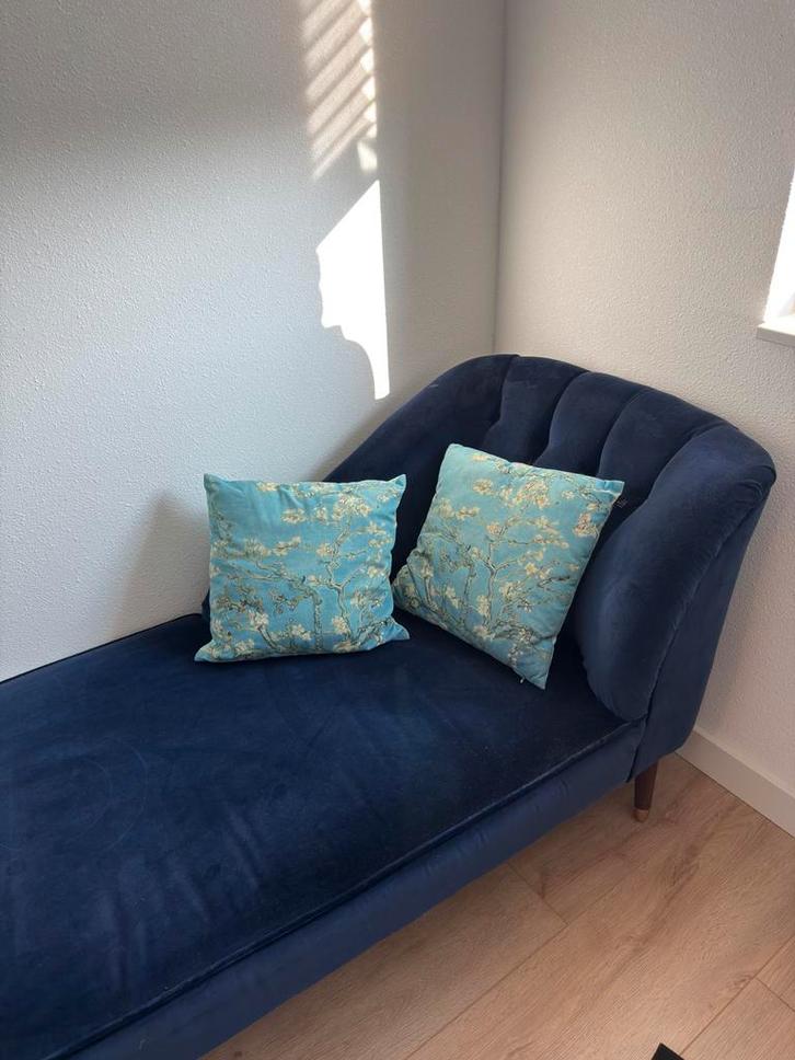 Design loungebank, Huis en Inrichting, Banken | Sofa's en Chaises Longues, Zo goed als nieuw, Minder dan 150 cm, Minder dan 75 cm