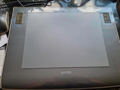 Wacom Intuos, mist pen!!, Computers en Software, Tekentablets, Gebruikt, Ophalen of Verzenden