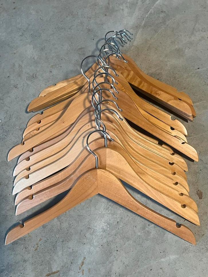 Kinderkledinghangers maat 104-170, Kleding | Dames, Kledinghangers, Zo goed als nieuw, Hout, Kinderen, Ophalen of Verzenden