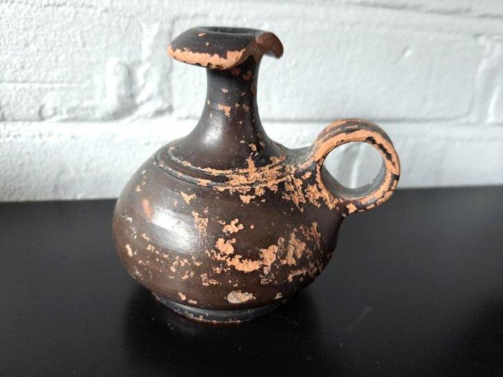 bodemvondst grieks parfumvaasje uit de 4e eeuw voor christus, Antiek en Kunst, Antiek | Keramiek en Aardewerk, Ophalen of Verzenden