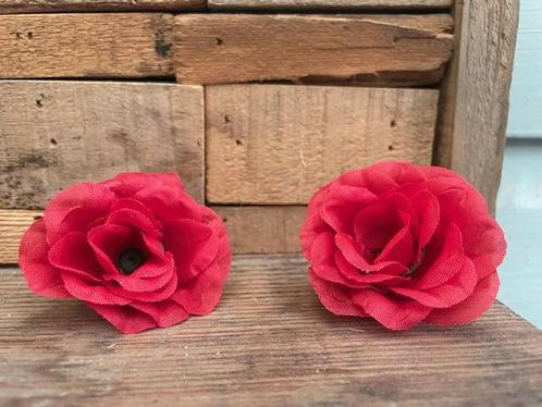 Nieuwe kunstbloemen/ rozen / roos/ nepbloem/rode kunstbloem, Huis en Inrichting, Woonaccessoires | Kunstplanten en Kunstbloemen