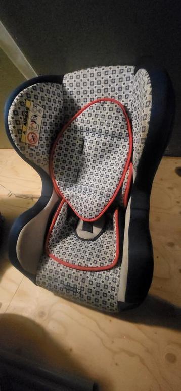 autostoel prenatal beschikbaar voor biedingen