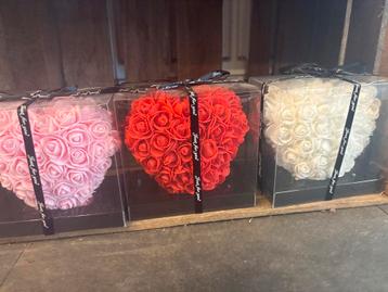 3 Rozenhartjes - Valentijn, Decoratie beschikbaar voor biedingen
