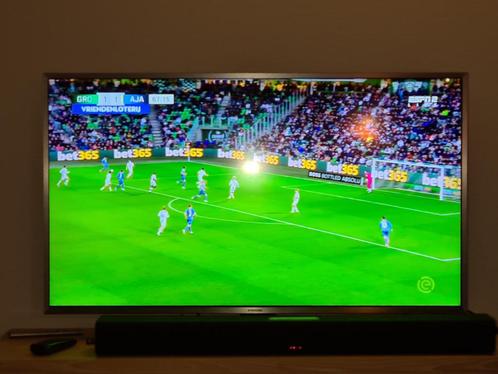 Samsung Smart TV 40 inch, Audio, Tv en Foto, Televisies, Zo goed als nieuw, LED, 100 cm of meer, 4k (UHD), Samsung, 50 Hz, Smart TV