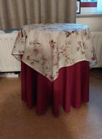 Gratis bijzettafeltje incl. 2 kleedjes, Huis en Inrichting, Tafels | Bijzettafels, Ophalen, Minder dan 55 cm, Rond, 60 cm of meer