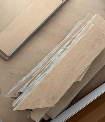 BELAKOS GESNEDEN PLANKEN CLICK PVC beschikbaar voor biedingen