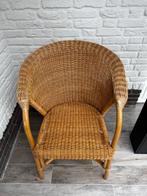 4 rieten stoelen met leuning, Huis en Inrichting, Stoelen, Ophalen, Bruin, Riet of Rotan, Zo goed als nieuw