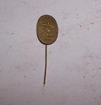 Vintage koperen pin Olympische spelen Tokio 1964. Voetbal., Ophalen of Verzenden, Zo goed als nieuw, Buitenlandse clubs, Overige typen