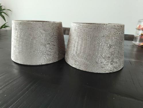 Grijze Lampenkappen Set - Krokodillenpatroon, Huis en Inrichting, Lampen | Lampenkappen, Zo goed als nieuw, Minder dan 25 cm, Rond