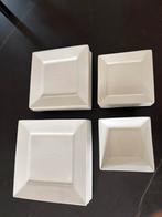 Vierkant servies set - wit porselein, Huis en Inrichting, Keuken | Servies, Ophalen, Gebruikt, Bord(en), Overige stijlen