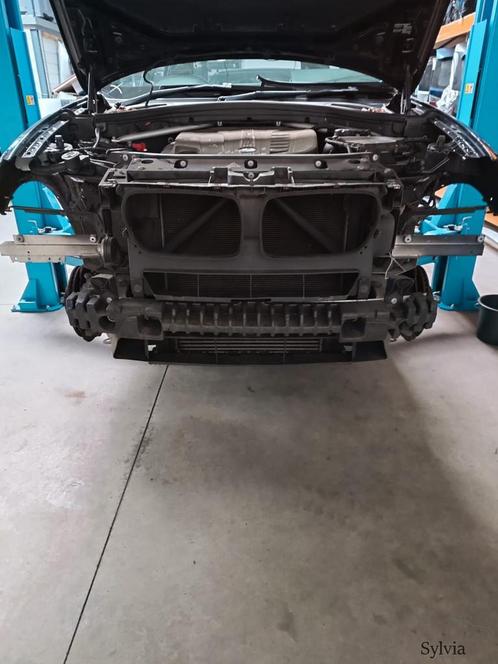 Voorfront + koplamphouders BMW X3 / X4 serie F25 F26 5111257, Auto-onderdelen, Carrosserie en Plaatwerk, Bumper, Gebruikt, Ophalen of Verzenden