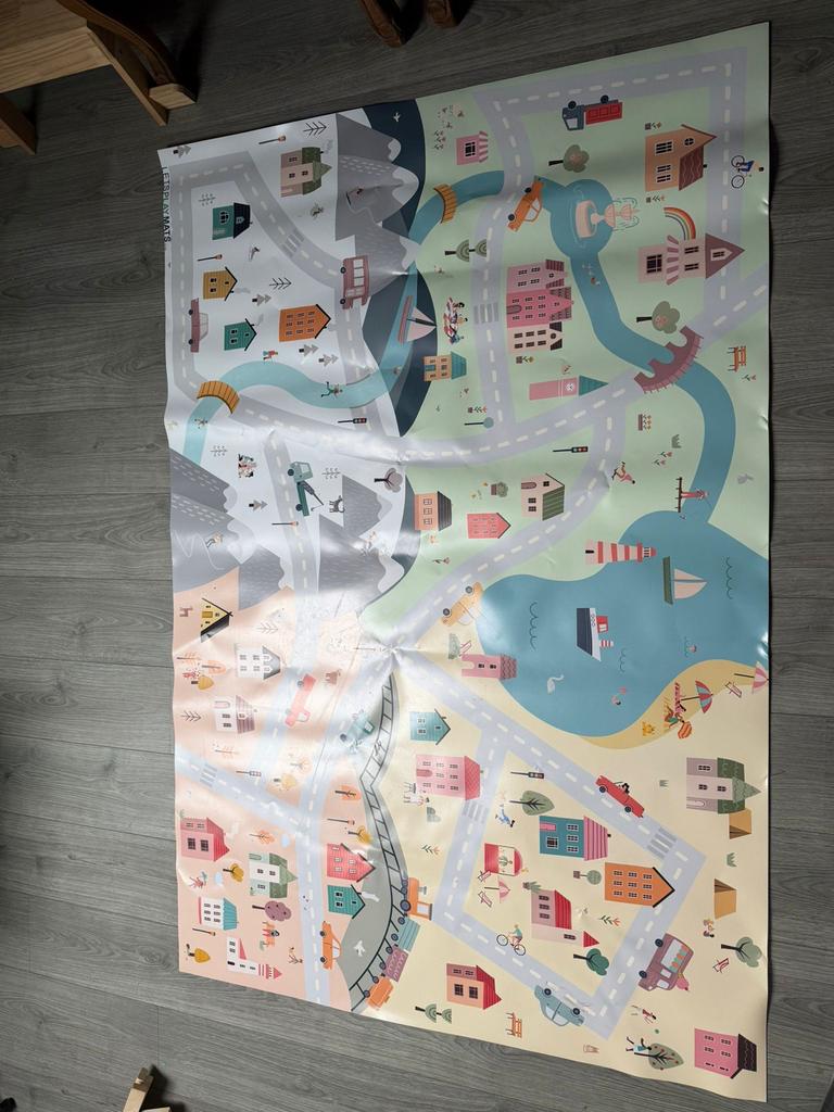 Speelkleed met straten en huizen, Ophalen, Zo goed als nieuw