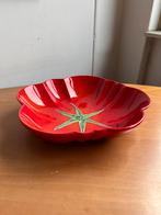 Bordallo Pinheiro, Tomatenschaal!, Porselein of Keramiek, Schaal, Rond, Ophalen of Verzenden