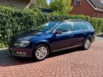 Volkswagen Passat 1.4 TSI 90KW Variant DSG 2014 Blauw, Auto's, Volkswagen, Euro 5, Stof, 74 €/maand, Beige