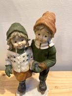 Hummeltjes Schaatstafereel - Kerstdorp Decoratie, Verzamelen, Beelden en Beeldjes, Ophalen of Verzenden, Gebruikt, Overige typen