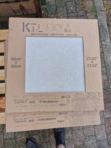 Badkamertegels 60x60CM KTL beschikbaar voor biedingen