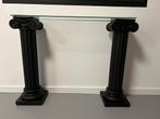 Te koop: Zwarte console- / sidetable met glazen blad, Ophalen, Gebruikt, 100 tot 150 cm, Glas