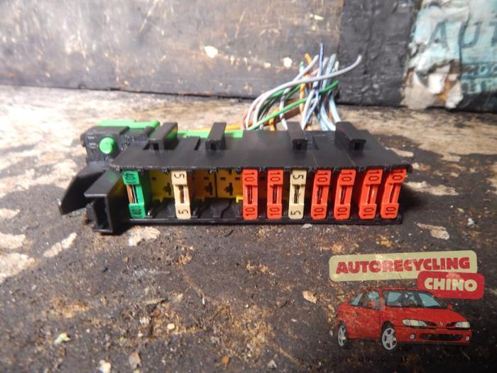 Zekeringkast van een Citroen Picasso, Auto-onderdelen, Elektronica en Kabels, Citroën, Gebruikt, 3 maanden garantie, Ophalen