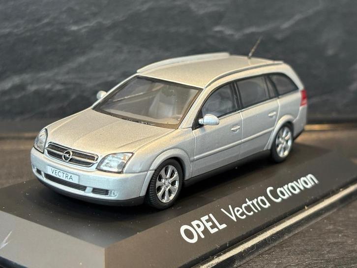 Opel Vectra Caravan | Schuco | Mint/Boxed, Hobby en Vrije tijd, Modelauto's | 1:43, Nieuw, Auto, Overige merken, Ophalen of Verzenden