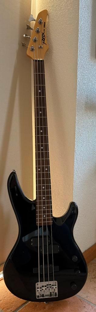 Yamaha RBX350 – Zwarte basgitaar – Weinig gebruikt, Muziek en Instrumenten, Snaarinstrumenten | Gitaren | Bas, Gebruikt, Elektrisch