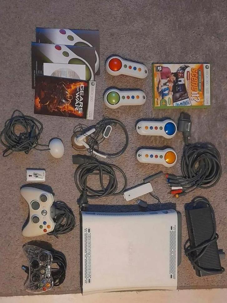 Xbox 360 Compleet met Controllers & Headset, Spelcomputers en Games, Spelcomputers | Xbox 360, Gebruikt, Met 2 controllers, Met games