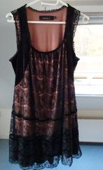 Mina UK jurk maat M., MINA UK, Zwart, Zo goed als nieuw, Knielengte