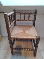 Bobbin Hoekstoel Rieten Zitting Eikenhout
Japandi, Antiek en Kunst, Ophalen of Verzenden