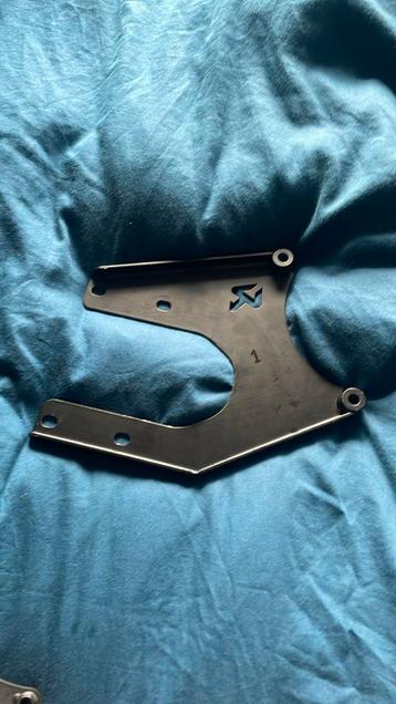 125cc akrapovic brace beschikbaar voor biedingen