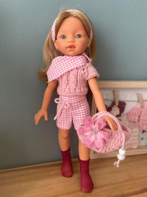 Antonio juan pop Emily. Me roze en witte kleertjes, Kinderen en Baby's, Speelgoed | Poppen, Zo goed als nieuw, Ophalen of Verzenden