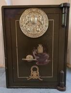 Antieke Milners kluis, Huis en Inrichting, Brandblussers en Brandkasten, Ophalen, Gebruikt, Brandkast