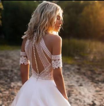 Prachtige nieuwe boho trouwjurk 359euro! beschikbaar voor biedingen