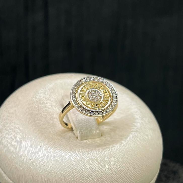 14k gouden ring prachtig model bvlgari, Sieraden, Tassen en Uiterlijk, Ringen, Zo goed als nieuw, Heer, 20 of groter, Goud, Ophalen of Verzenden