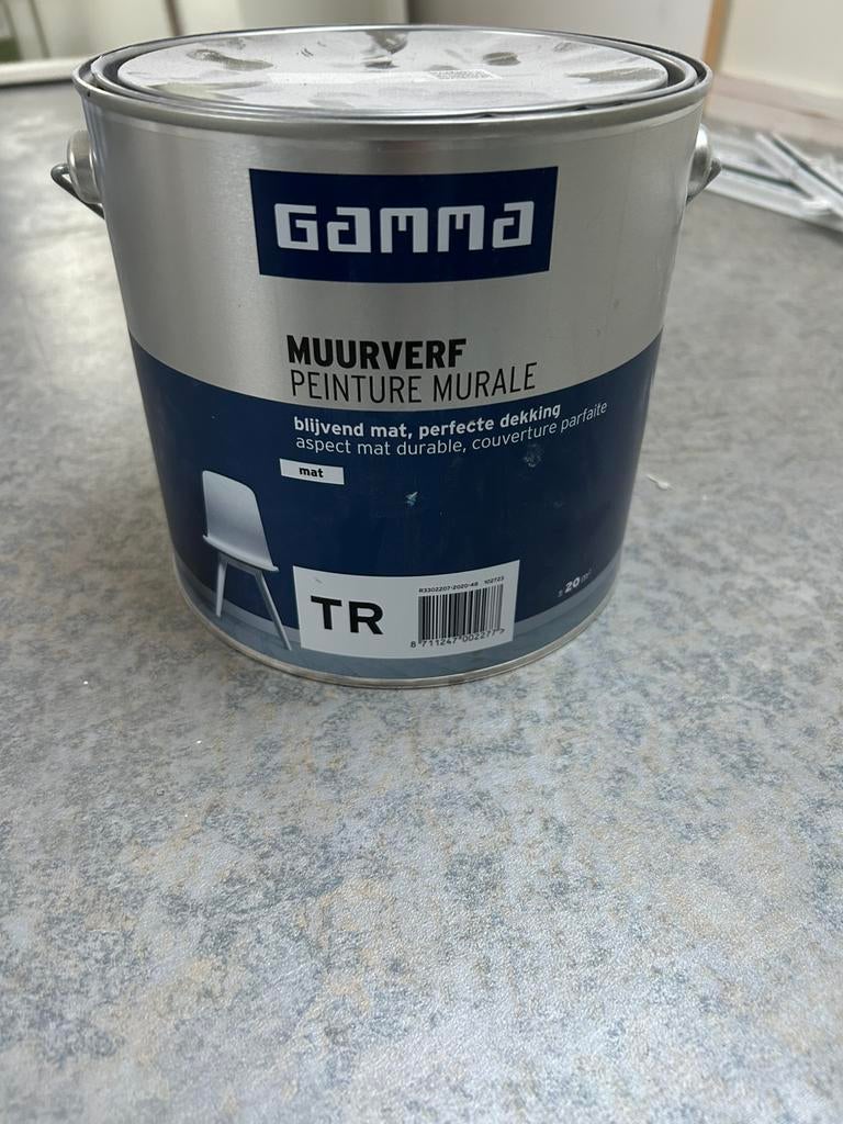 Muurverf taupe, Ophalen, Nieuw, Verf