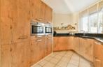 Nette werkende hoekkeuken - houtlook & composiet werkblad, Huis en Inrichting, Ophalen, Gebruikt, Bruin, Hoekkeuken