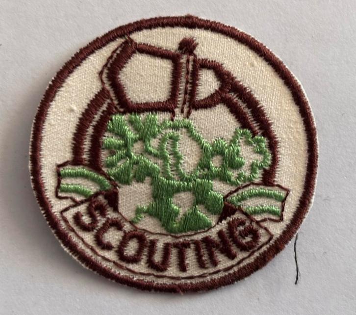 Vintage Scouting kampbadge jaren 70–80, Verzamelen, Scouting, Zo goed als nieuw, Embleem, Speld of Insigne, Ophalen of Verzenden