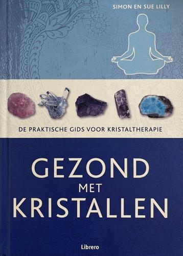 gezond met kristallen beschikbaar voor biedingen