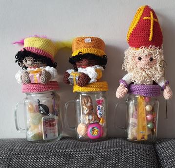 Sinterklaas en piet decoratie beker  beschikbaar voor biedingen