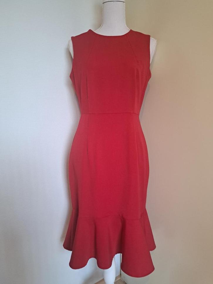 Rood jurk Dressire, Kleding | Dames, Jurken, Nieuw, Maat 38/40 (M), Rood, Onder de knie, Ophalen of Verzenden
