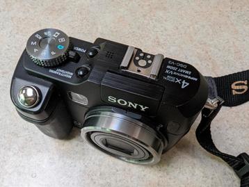 Sony Cyber-shot DSC-V3 | Digicam

 beschikbaar voor biedingen
