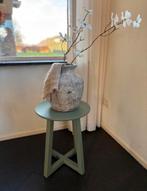 Mooie plantenkruk, Ophalen, Zo goed als nieuw, Hout