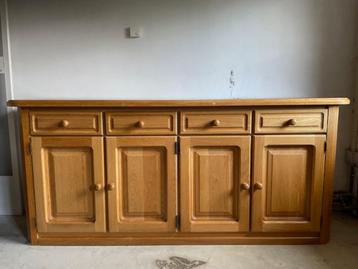 Dressoir,  massief blank eiken, zware kwaliteit. Opknapper beschikbaar voor biedingen