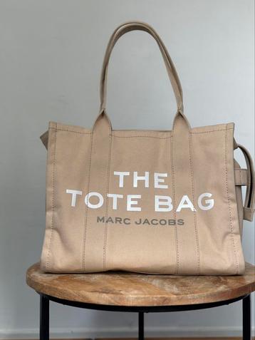 The Tote Bag origineel beschikbaar voor biedingen