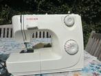 Singer naaimachine, Hobby en Vrije tijd, Naaimachines en Toebehoren, Ophalen, Zo goed als nieuw, Naaimachine, Singer