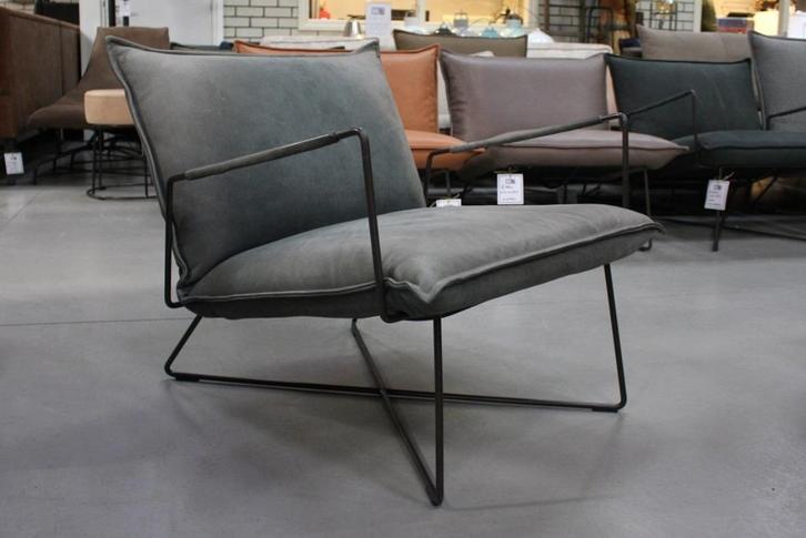 Fauteuil EARL Jess Design metaal leer industrieel, Huis en Inrichting, Fauteuils, Gebruikt, Leer, Metaal, 75 tot 100 cm, 75 tot 100 cm