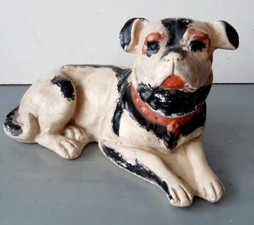 Chalkware dog. beschikbaar voor biedingen