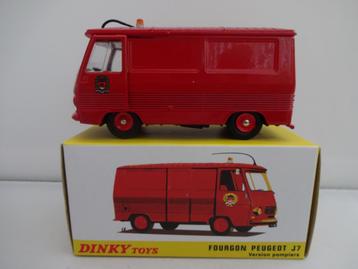 Peugeot J7 Fourgon version Pompiers nr: 570P van Dinky Toys beschikbaar voor biedingen