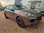Porsche Cayenne 3.0 V6 416pk E-hybrid S Tiptronic S 2015, Automaat, Cayenne, 2995 cc, Bruin