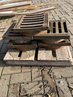 Metalen putdeksels, Ophalen, Zo goed als nieuw